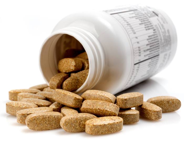 Top 10 Best Multivitamins For Men Save Money | www.pinnaxis.com Multivitamins: The World's Go-To Health Boosters